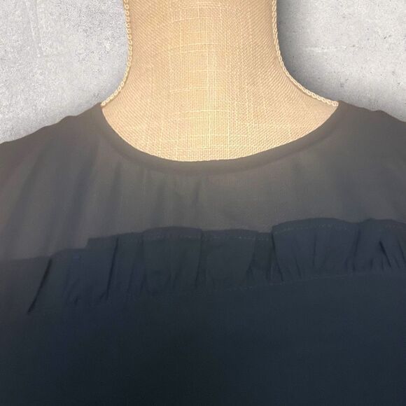 CeCE| NWT Women’s Cold Shoulder Dress w/ Embroidered Sleeves Size 6 Retail $116 - Picture 8 of 11